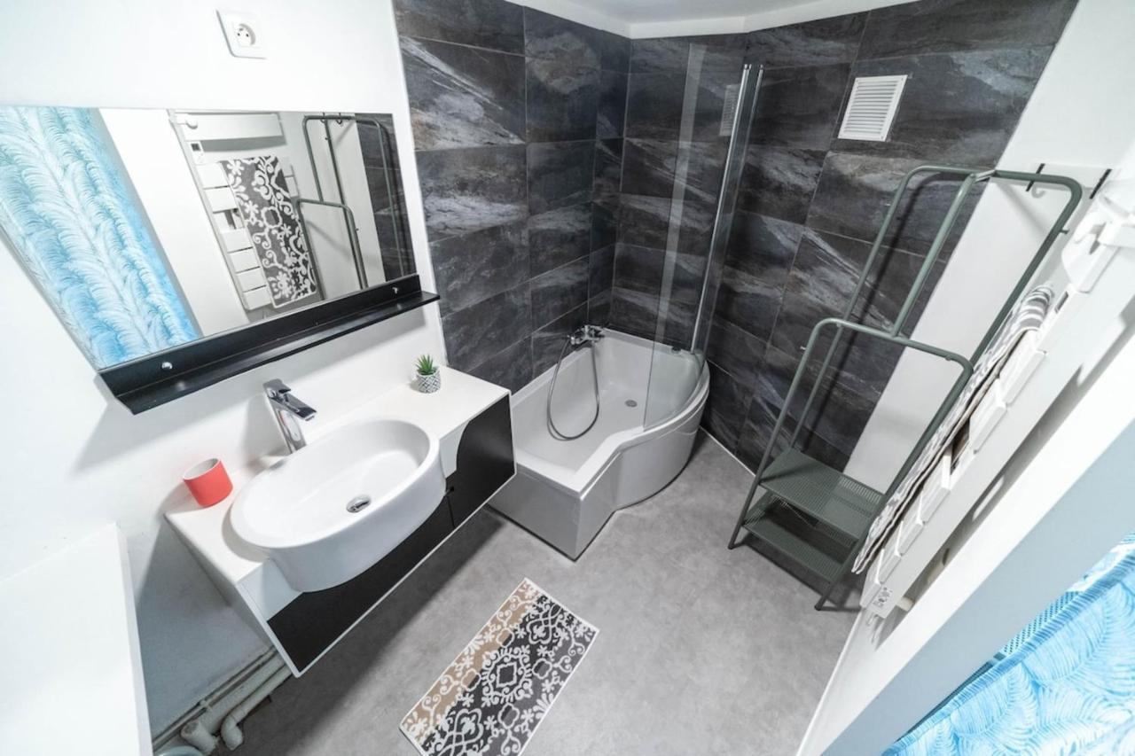 Le Miami - Chaleureux 4 Pers- Oullins Centre- Lyon Appartement Buitenkant foto
